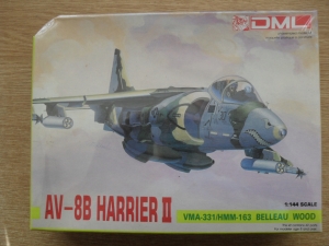 DRAGON 1/144 4520 AV-8B HARRIER II BELLEAU WOOD